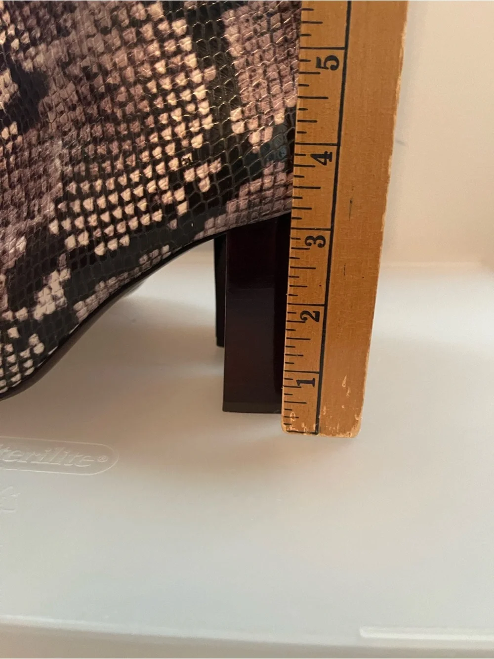 Tory Burch Snake-Print Leather Ankle Boots Booties 8.5 M